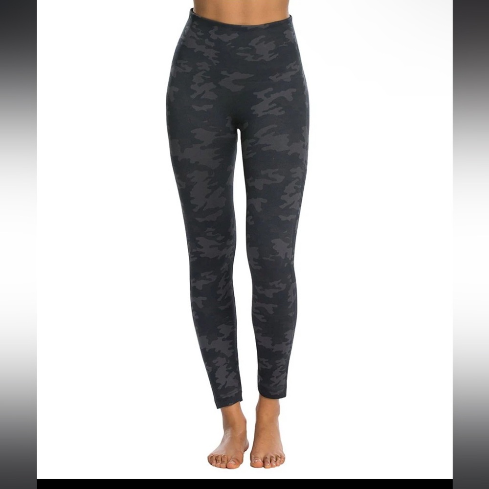 SPANX Camo leggings